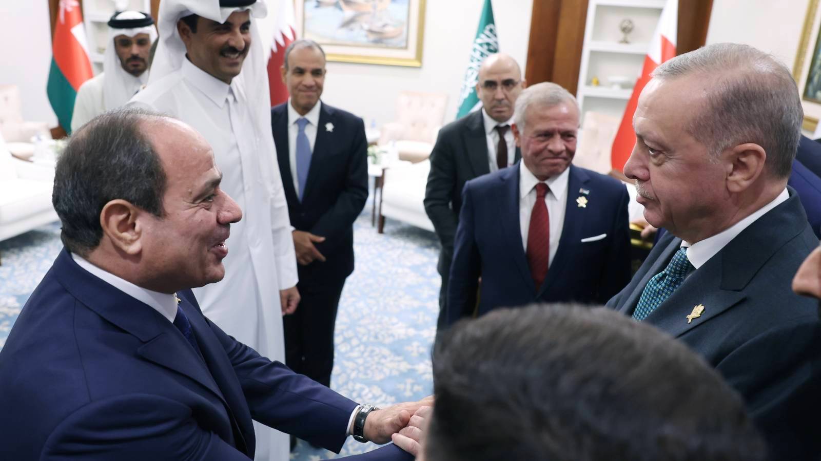 cumhurbaskani erdogan katardan ayrildi CVqPeRsh