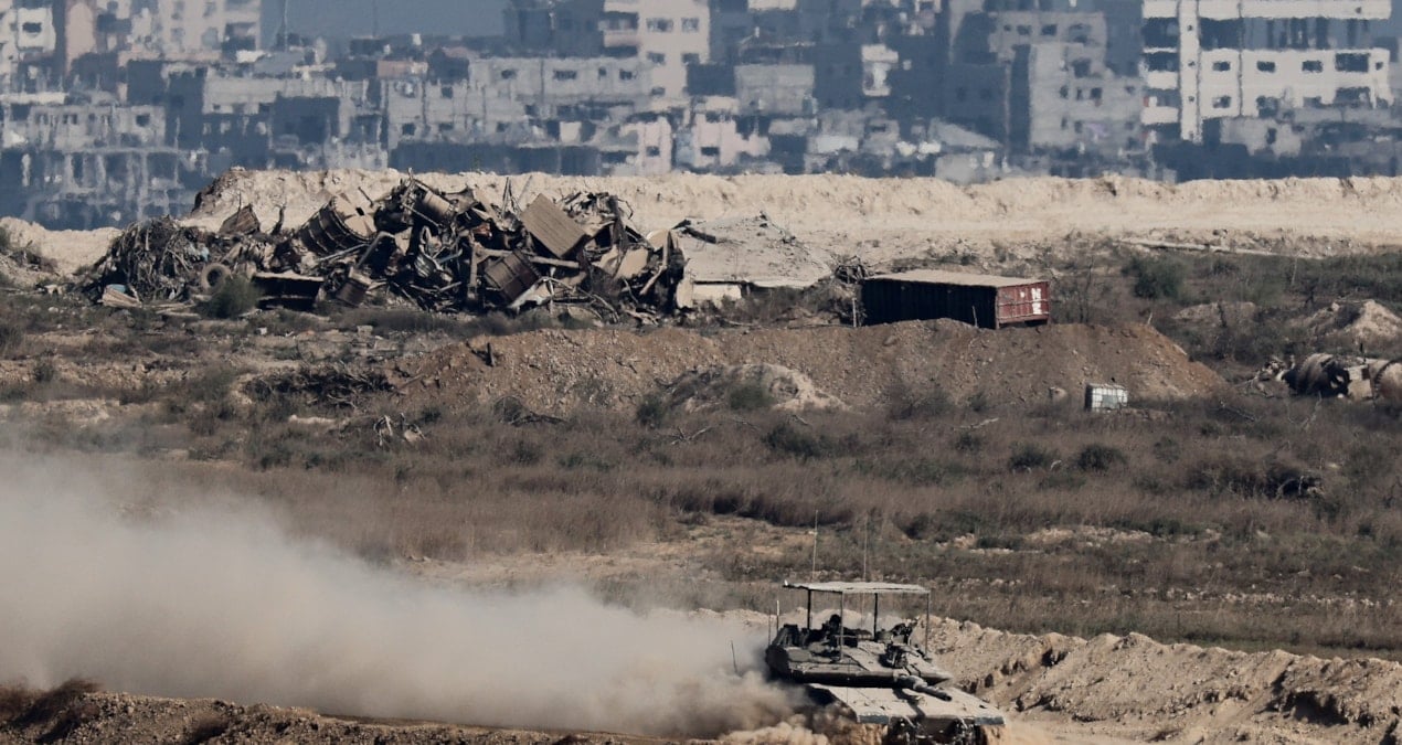 israil tanklari gazzede ilerliyor yardim cagrilari yanitsiz kaldi YfqugZaQ