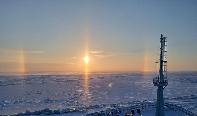 cin kuzey deniz rotasi uzerinden avrupaya ilk transit seferini yapti dm9HX6t5.jpg