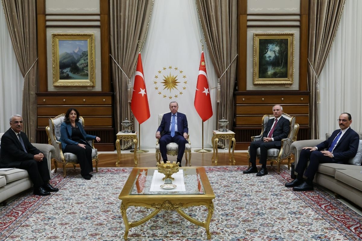 cumhurbaskani erdogan dem parti imrali heyetini kabul etti rAH4Tw9W.jpg