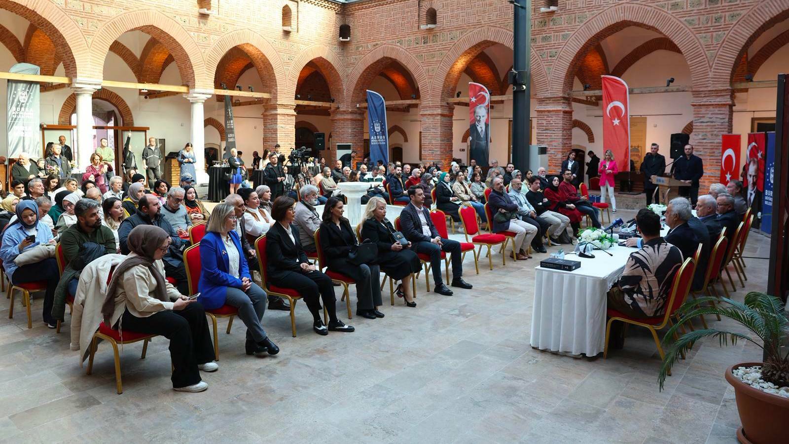 dede korkutun bursa yazmasi bilim dunyasina kazandirildi Yi8p6frE.jpg