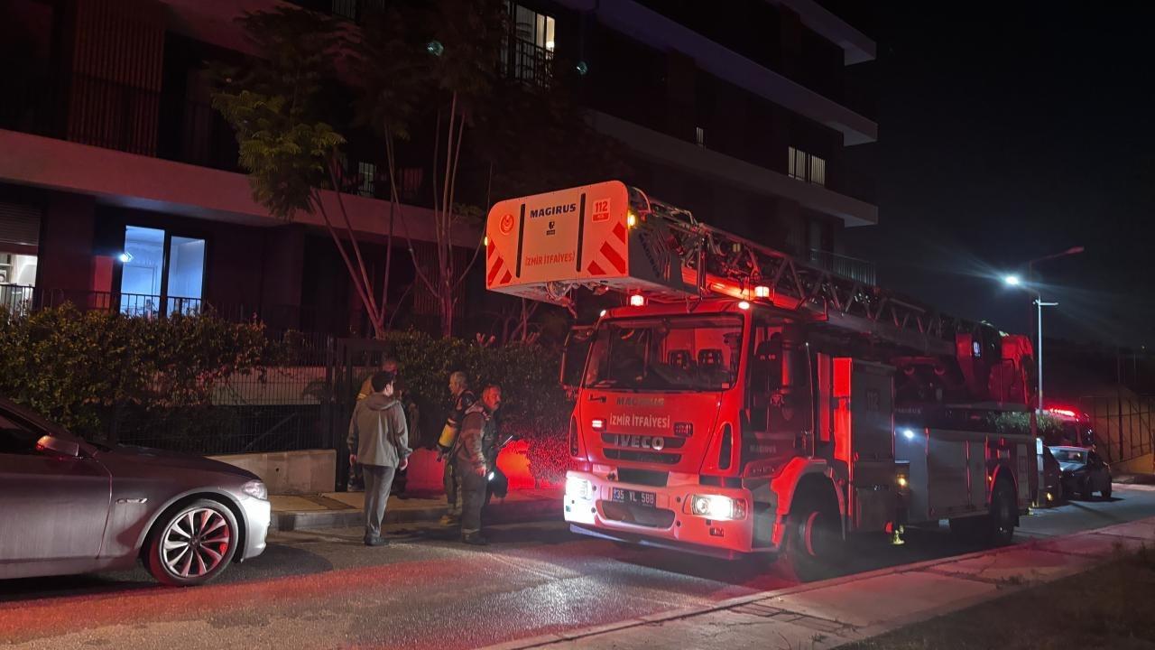 izmirde apartman dairesinde cikan yangin sonduruldu 7zj8OK7b.jpg
