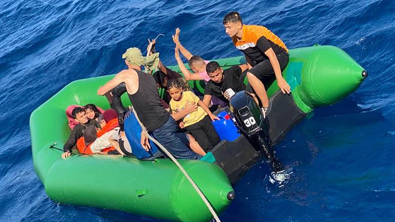 mans denizini gecmeye calisan 185 duzensiz gocmen kurtarildi ei8WmAXS.jpg