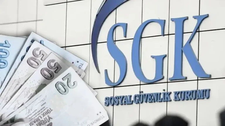 antalyada-rusvet-davasinda-tahliye-eski-sgk-il-muduru-ve-2-mufettis-serbest-AHGCbA6i