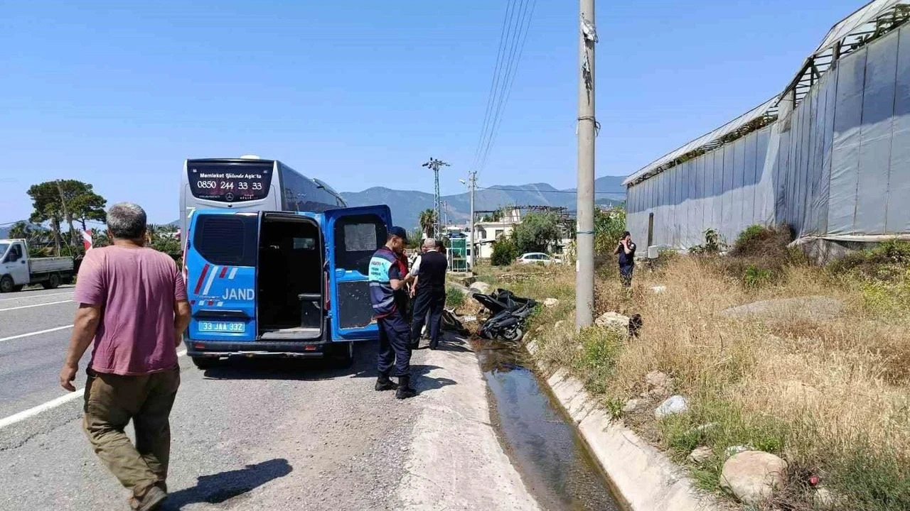 emekli-imam-trafik-kazasinda-yasamini-yitirdi-cSzfafxp
