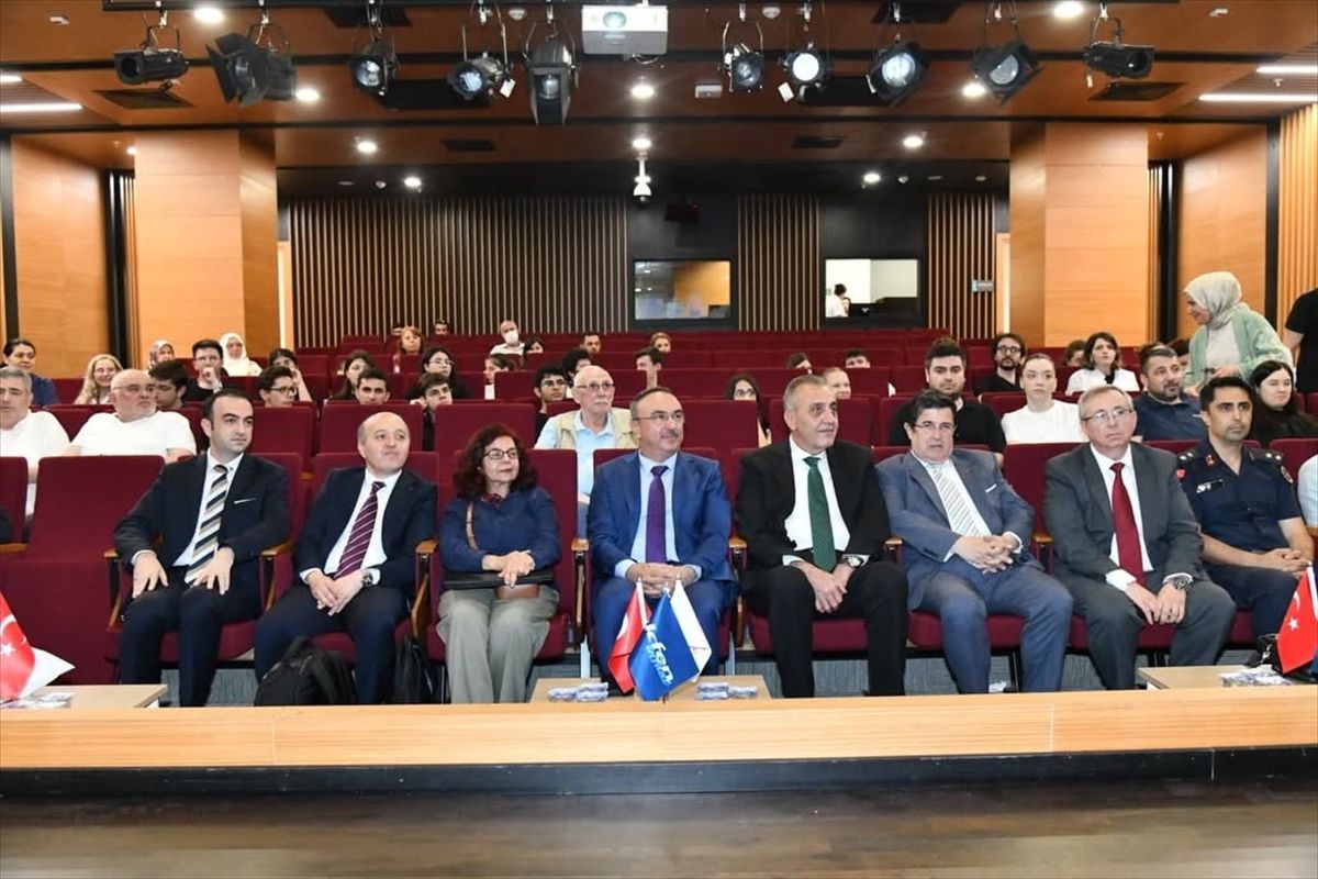 Tekirdağ’da Tarih Konferansı Düzenlendi